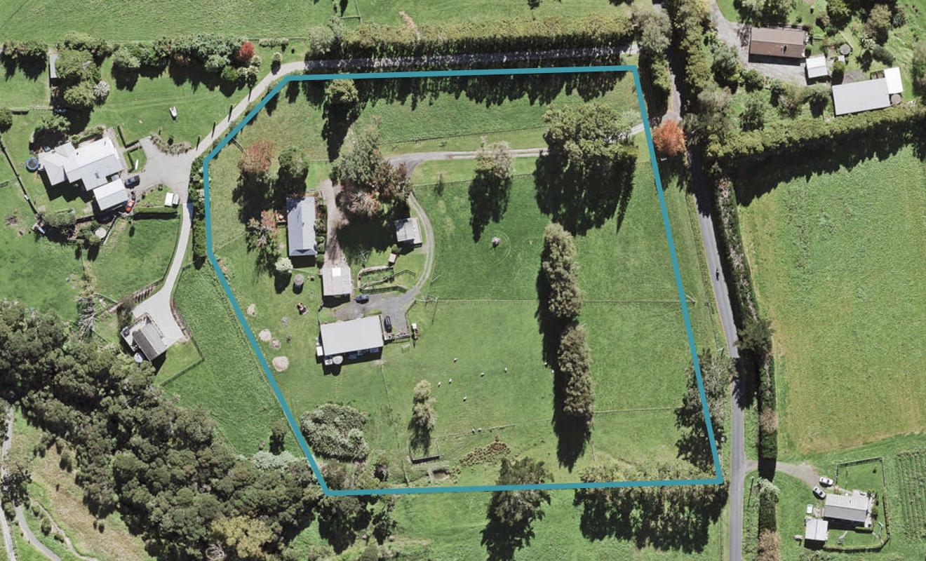116 Sanders Road, Paremoremo, Auckland - Carousel 1