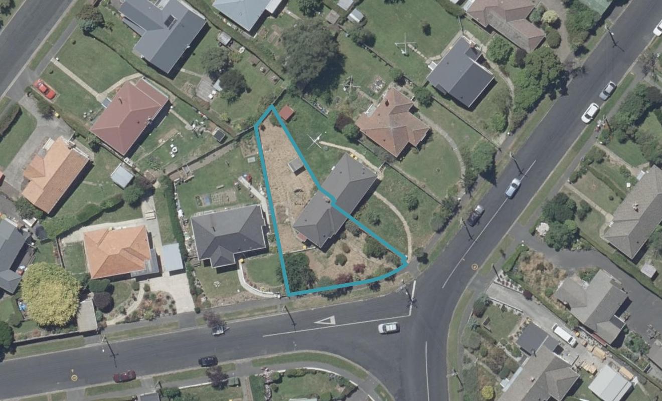 45 Mayfield Avenue, Wakari, Dunedin - Carousel 1