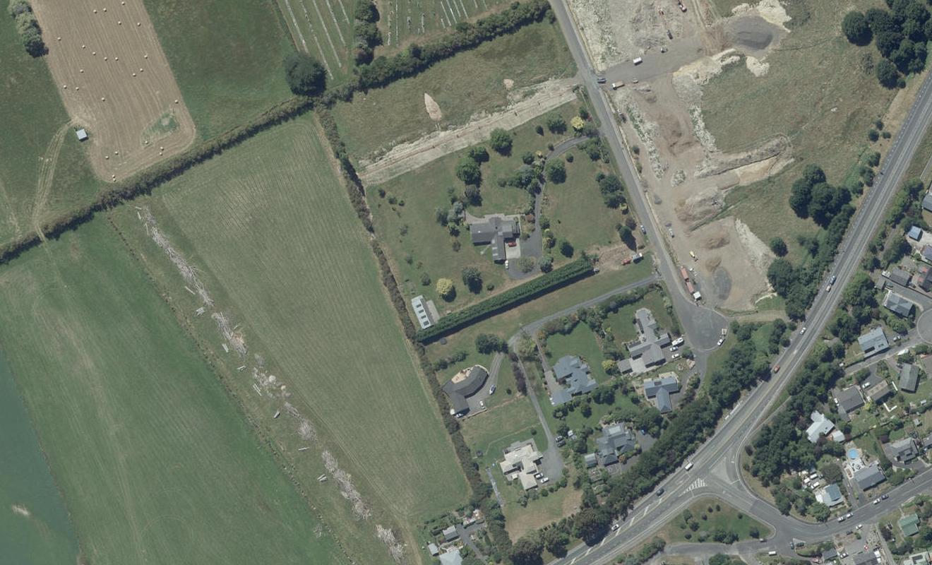 10 Jollie Lane, East Taieri, Mosgiel - Carousel 1