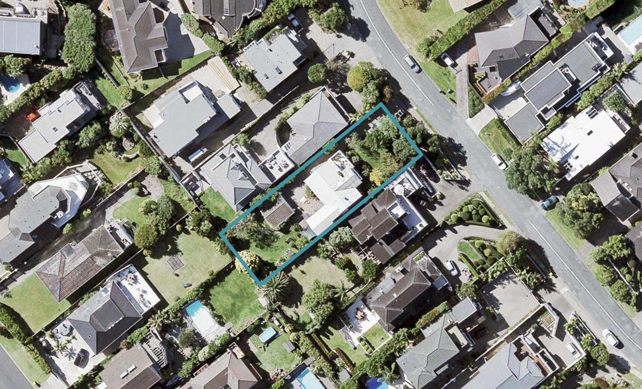 82 Churchill Road, Murrays Bay, Auckland - Carousel 1
