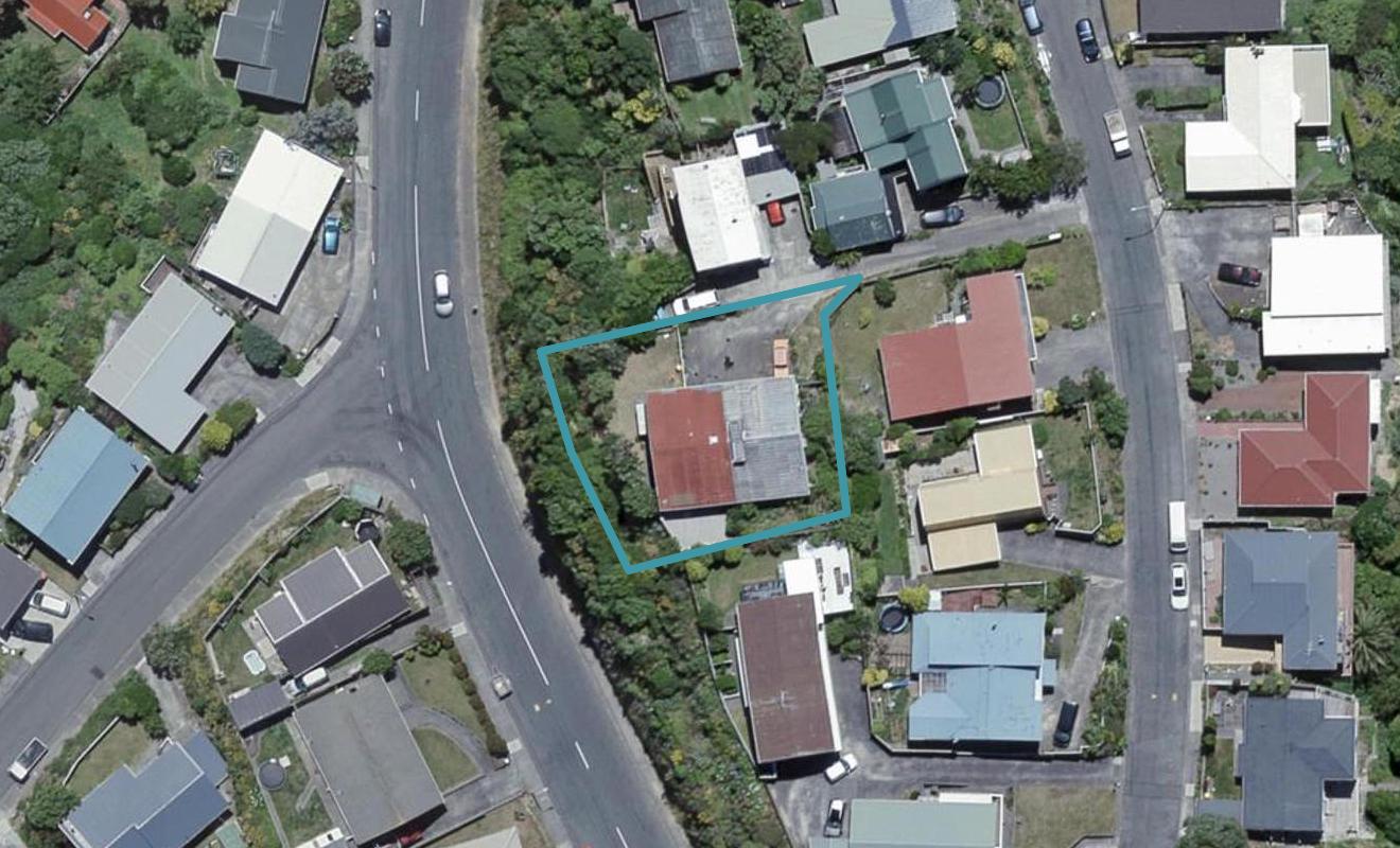 13A Maple Grove, Kingston, Wellington - Carousel 1