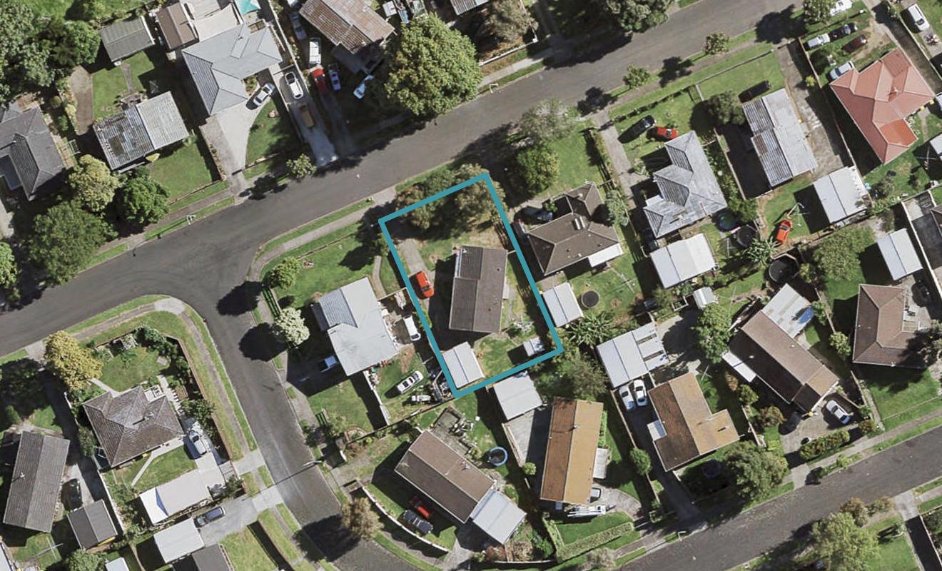 11 Ronald Place, Manurewa, Auckland - Carousel 1
