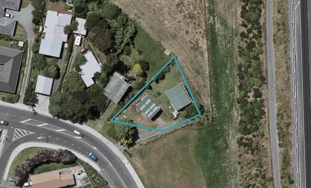 79 Raumati Road, Raumati Beach, Paraparaumu - Carousel 1