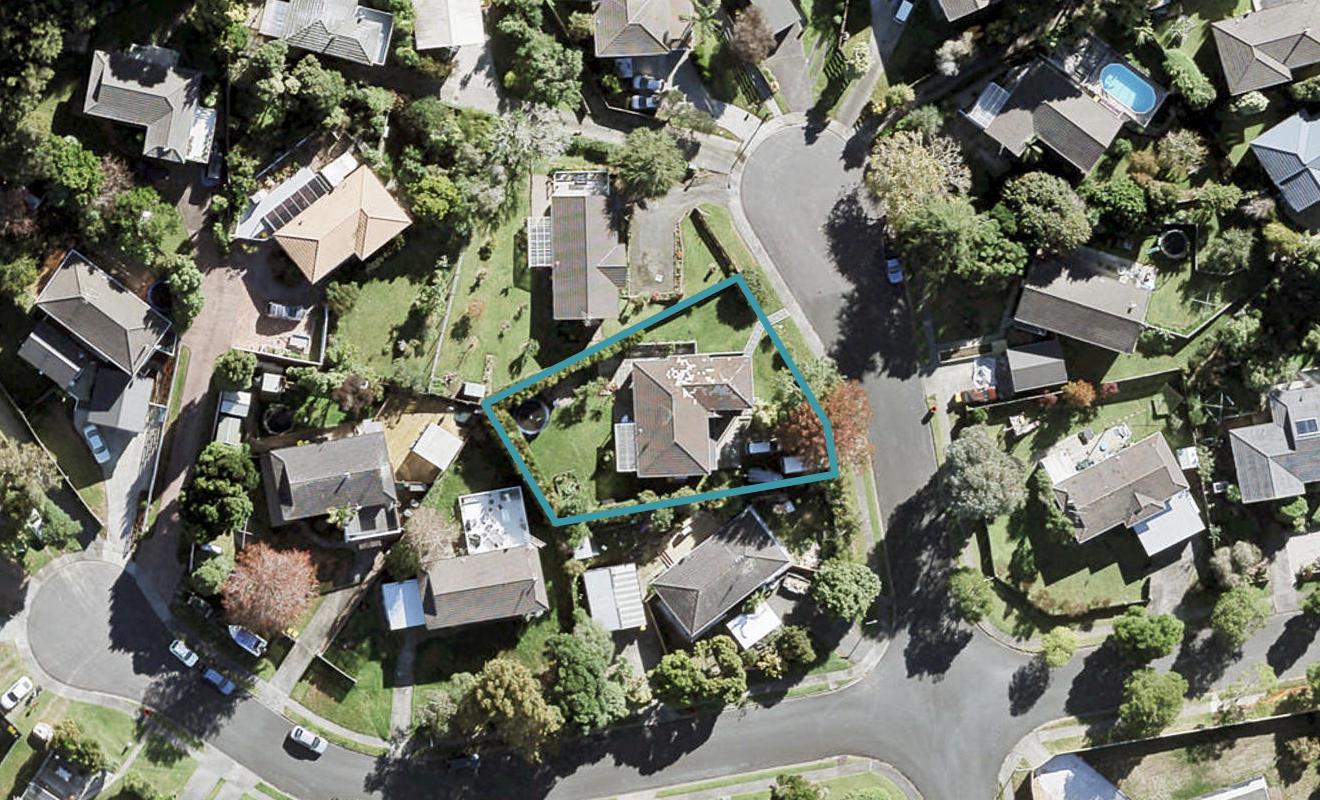 14 Clensmore Place, Torbay, Auckland - Carousel 1