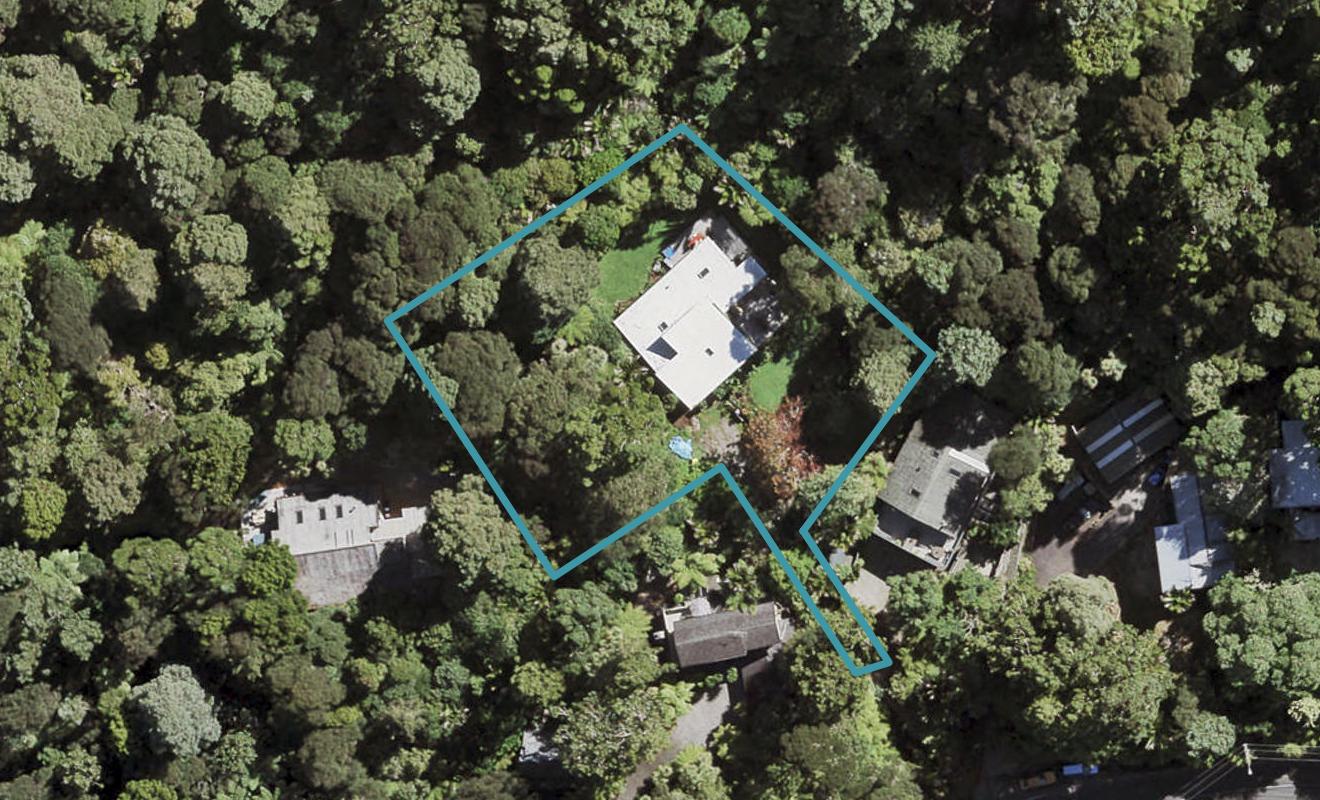 79 Park Road, Titirangi, Auckland - Carousel 1