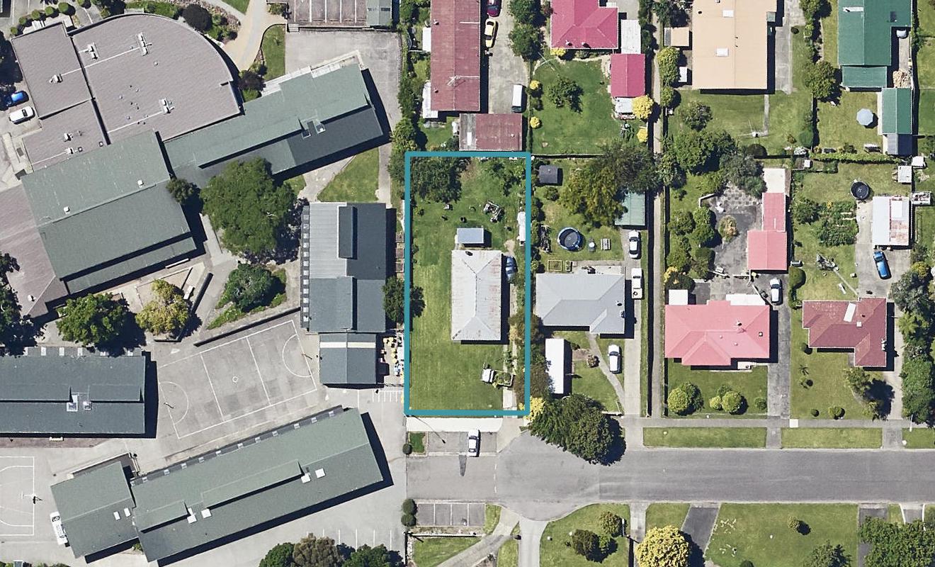 20 Fraser Street, Whakatane, Whakatane - Carousel 1