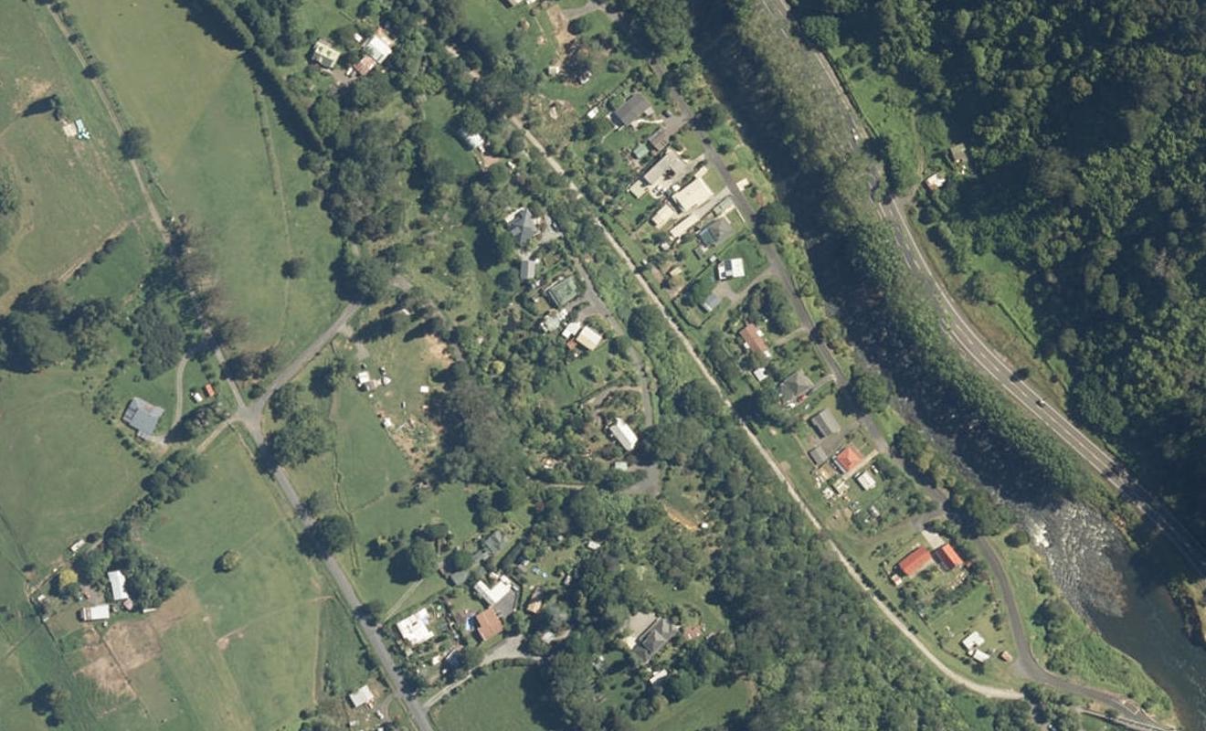 69 Terrace Road, Paeroa, Paeroa - Carousel 1