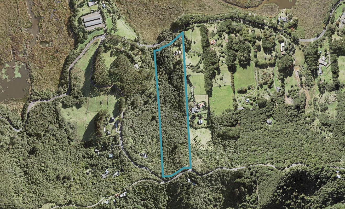 142 Bethells Road, Waitakere, Auckland - Carousel 1
