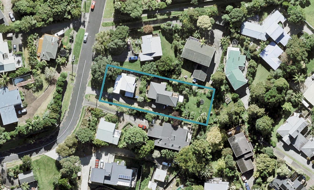 2/77 Hebron Road, Waiake, Auckland - Carousel 1