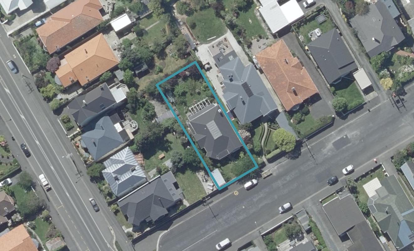 5 Coughtrey Street, Saint Clair, Dunedin - Carousel 1