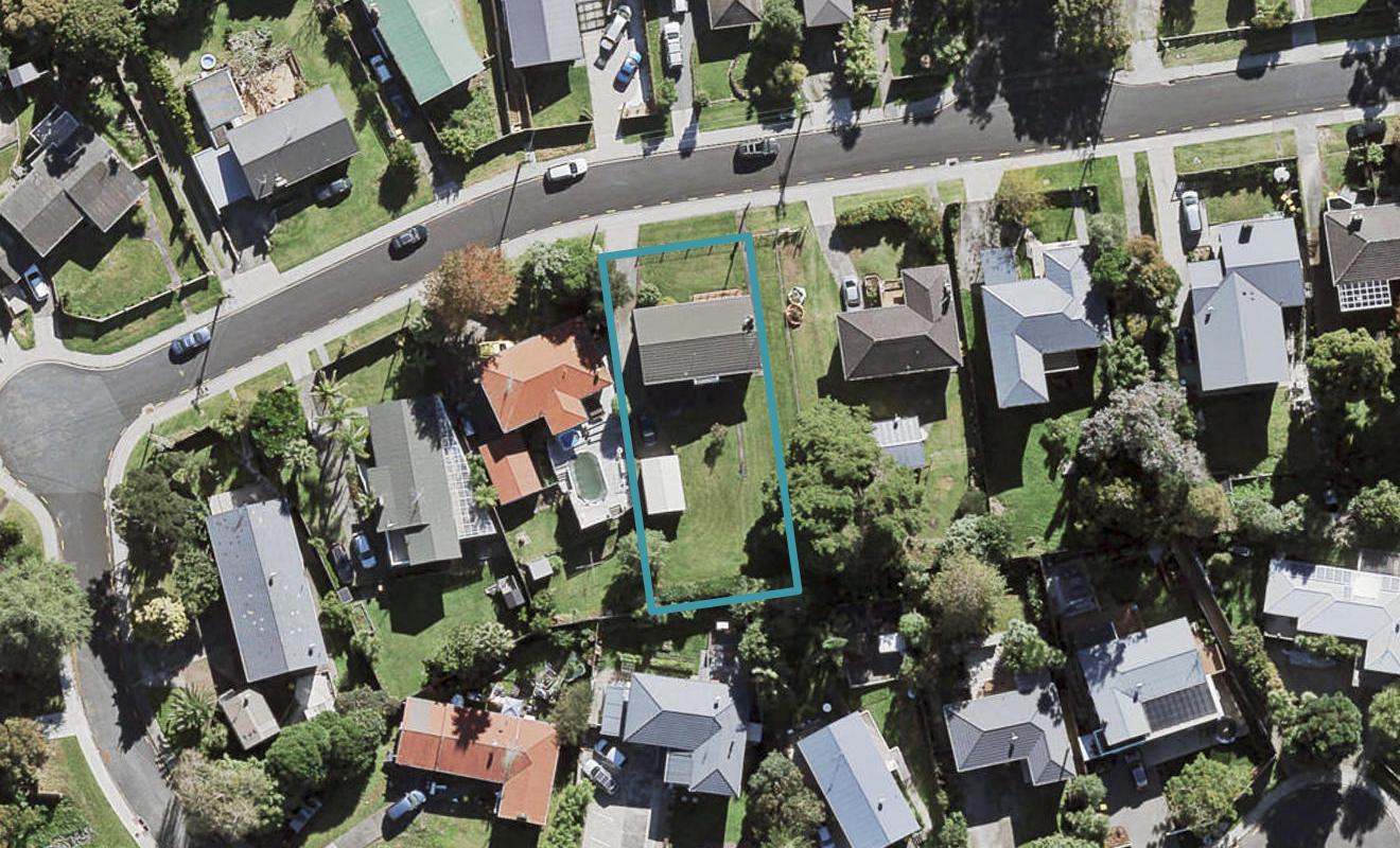 42 Saffron Street, Birkdale, Auckland - Carousel 1