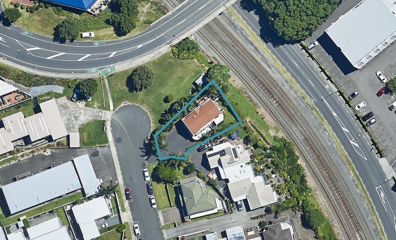 51 Cliff Road, Tauranga, Tauranga - Carousel 1