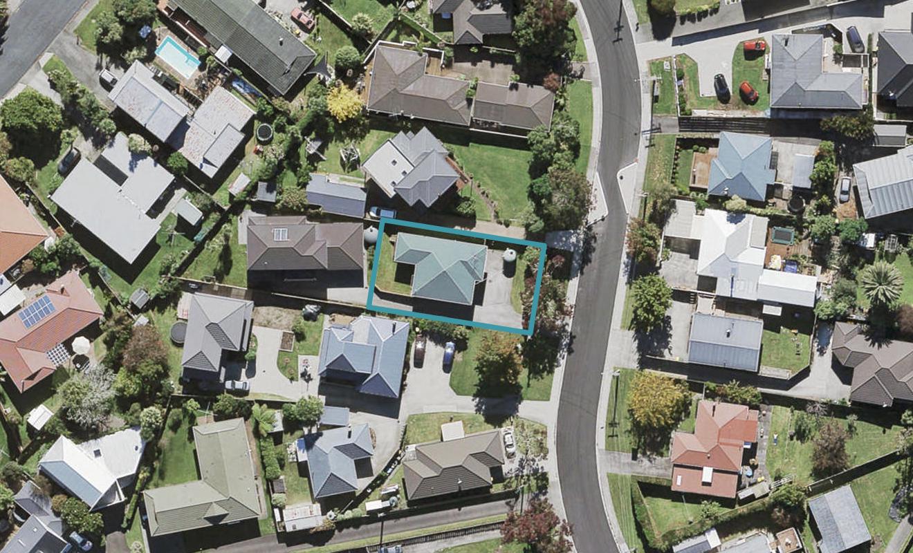 22A Duncan Avenue, Te Atatu South, Auckland - Carousel 1