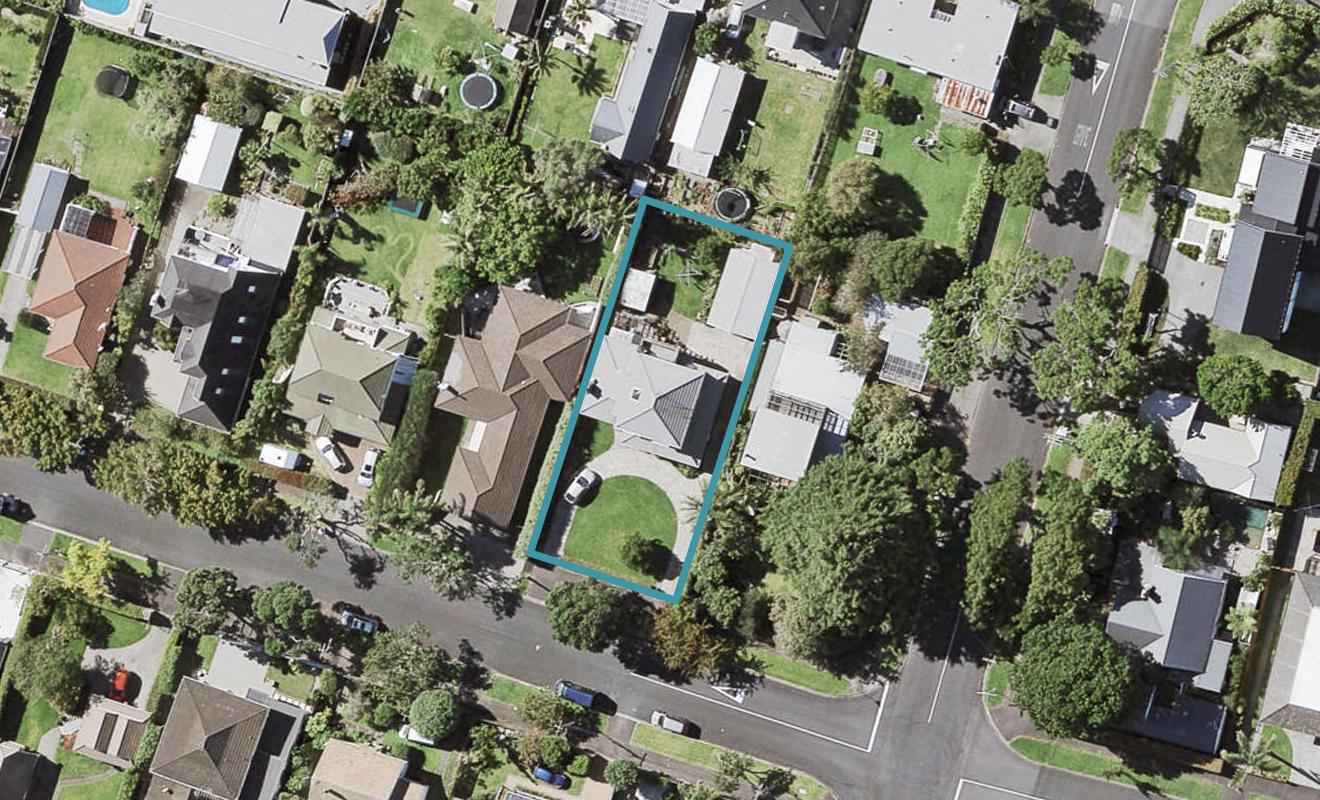 20 Colchester Avenue, Glendowie, Auckland - Carousel 1