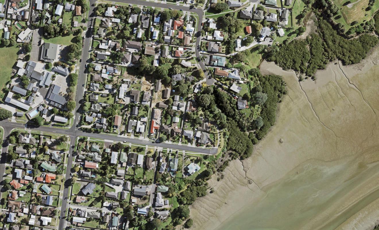 40F Estuary Road, Weymouth, Auckland - Carousel 1