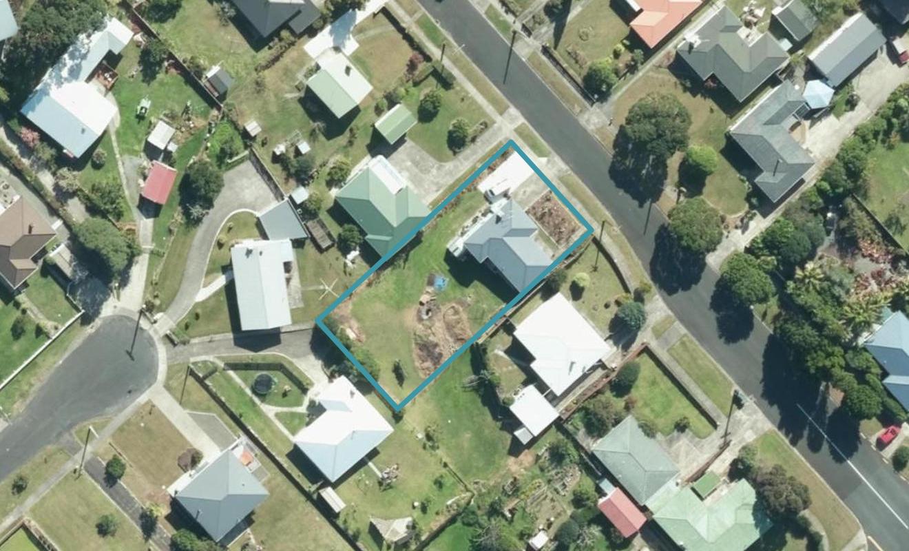 90 Parore Street, Dargaville - Carousel 1