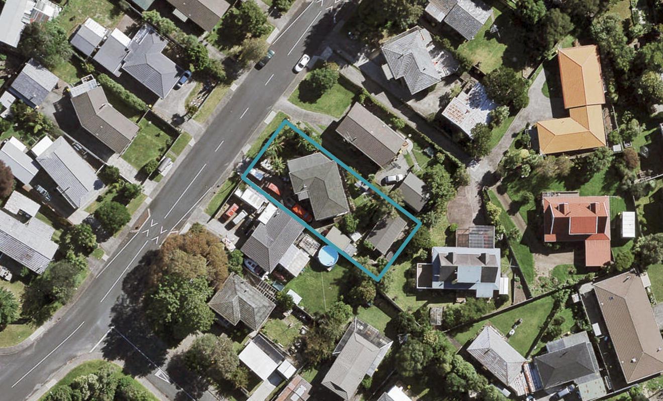 22 Waari Avenue, Sunnyvale, Auckland - Carousel 1