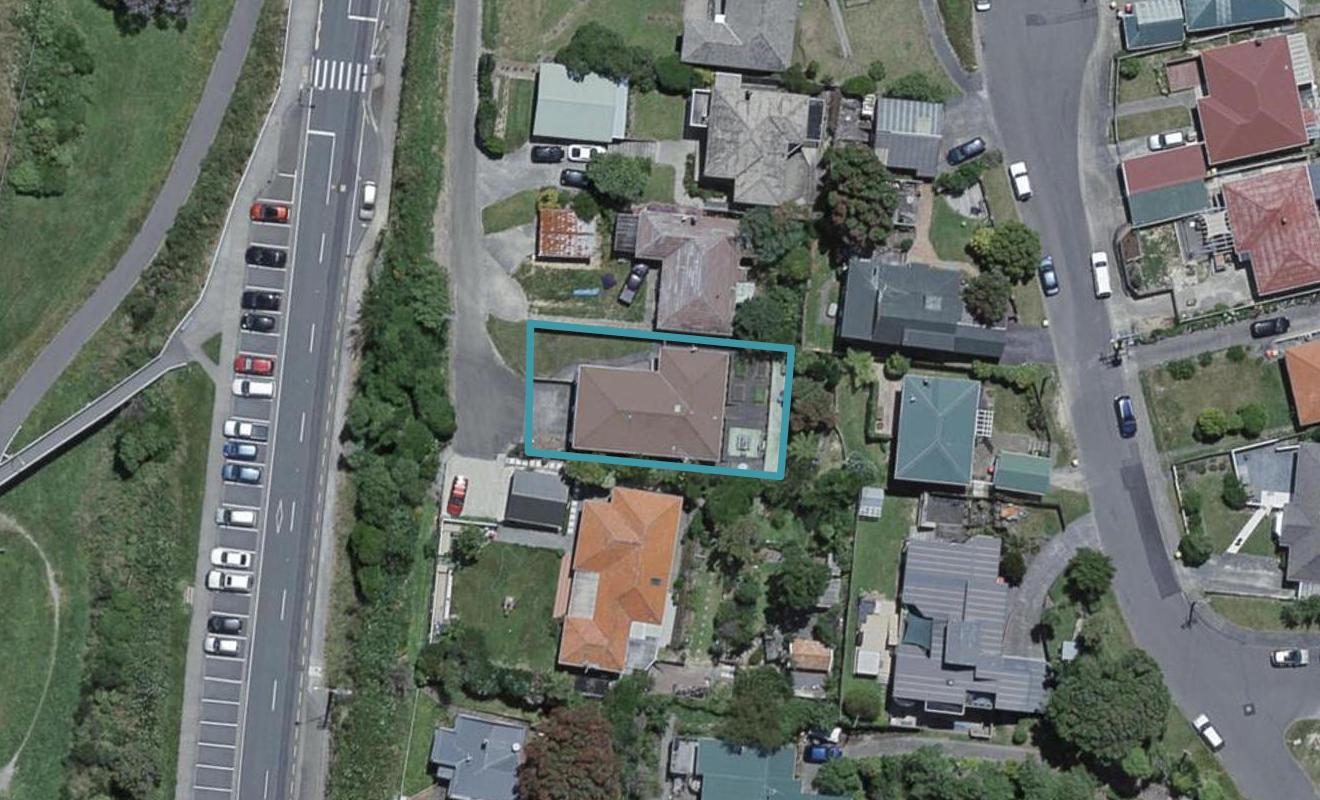 19 Duncan Street, Tawa, Wellington - Carousel 1