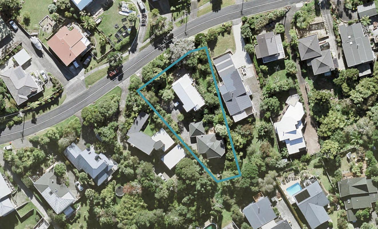 1/57 Hebron Road, Waiake, Auckland - Carousel 1