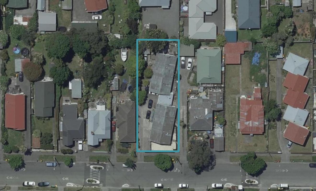 2/447 Worcester Street, Linwood, Christchurch - Carousel 1