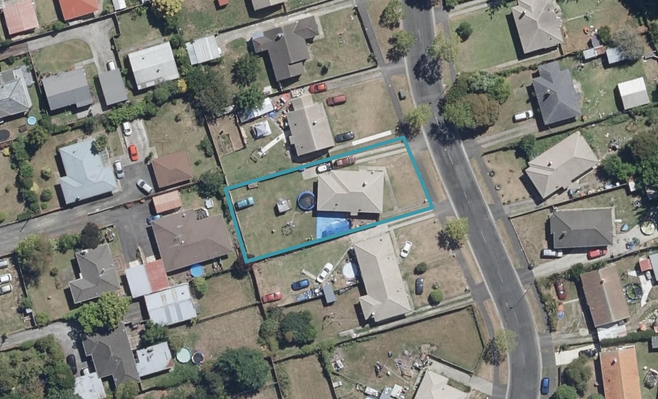 33 Sare Crescent, Fairfield, Hamilton - Carousel 1