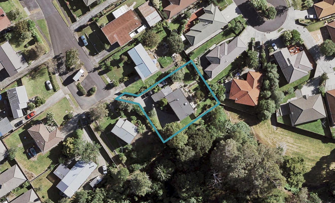 17 Willowbrook, Pukekohe, Pukekohe - Carousel 1