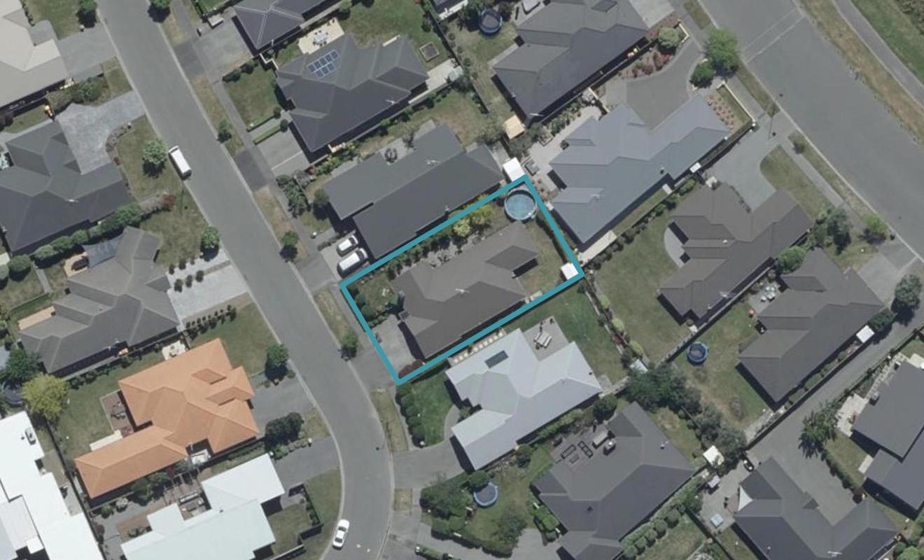 11 Papaumu Green, Parklands, Christchurch - Carousel 1