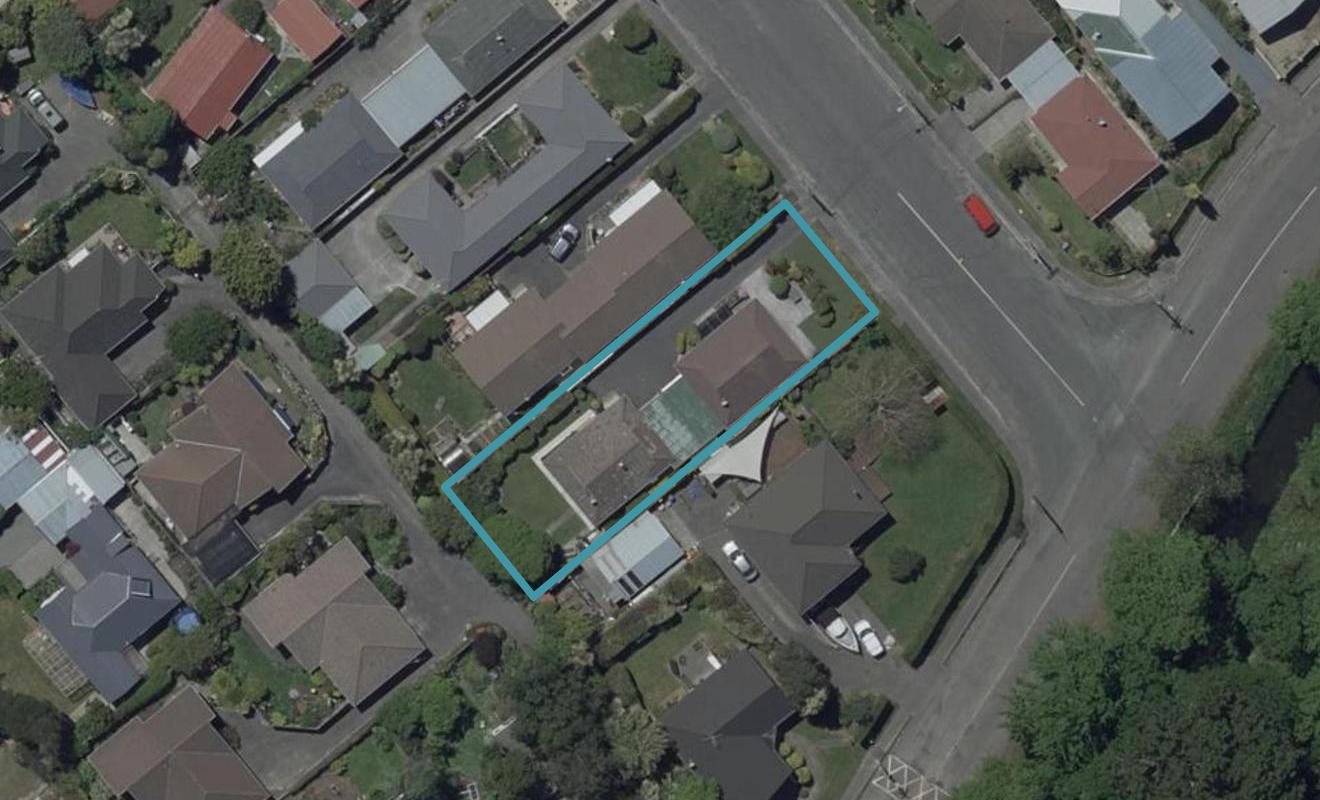 1/3 Young Street, Somerfield, Christchurch - Carousel 1
