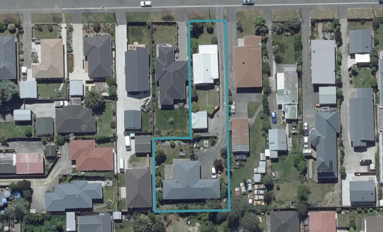2/18A Sylvia Street, Parklands, Christchurch - Carousel 1