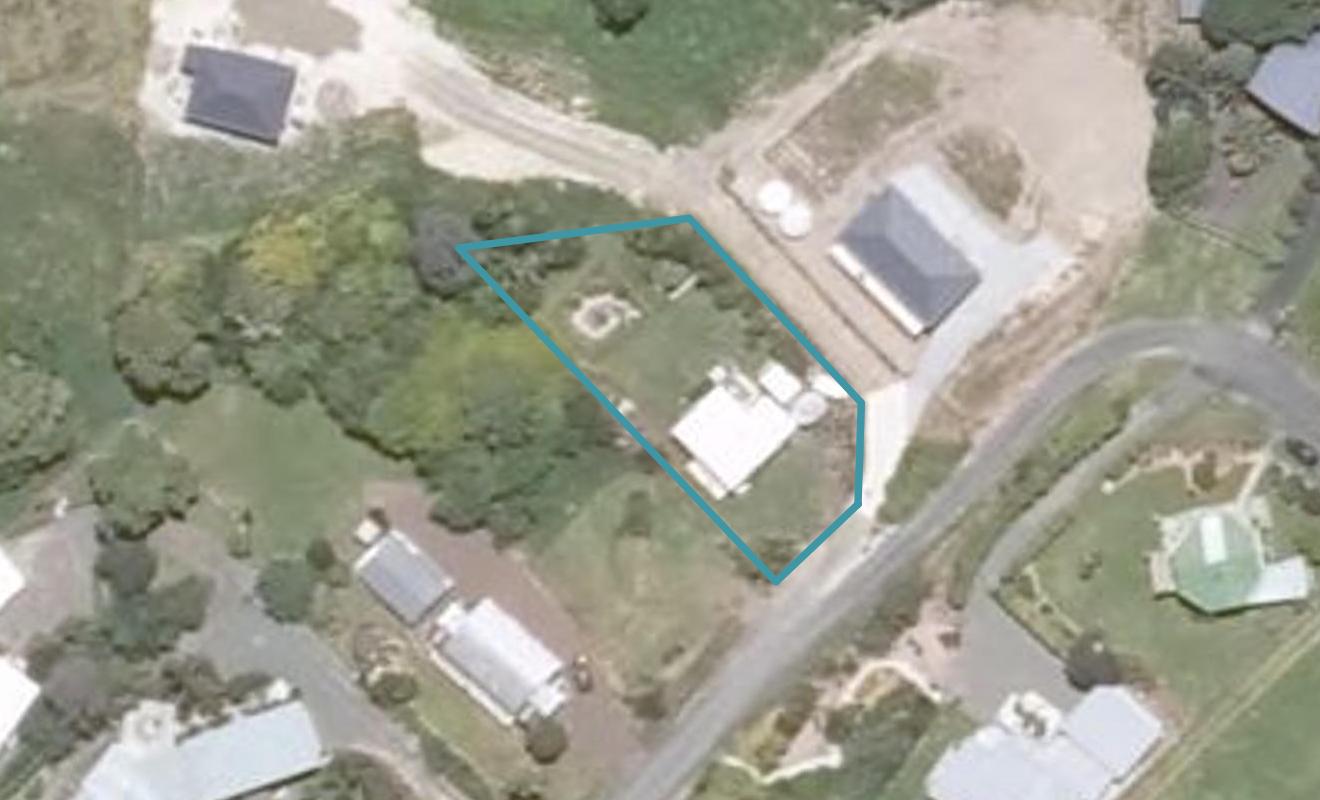 11 Rigby Street, Whakapirau - Carousel 1