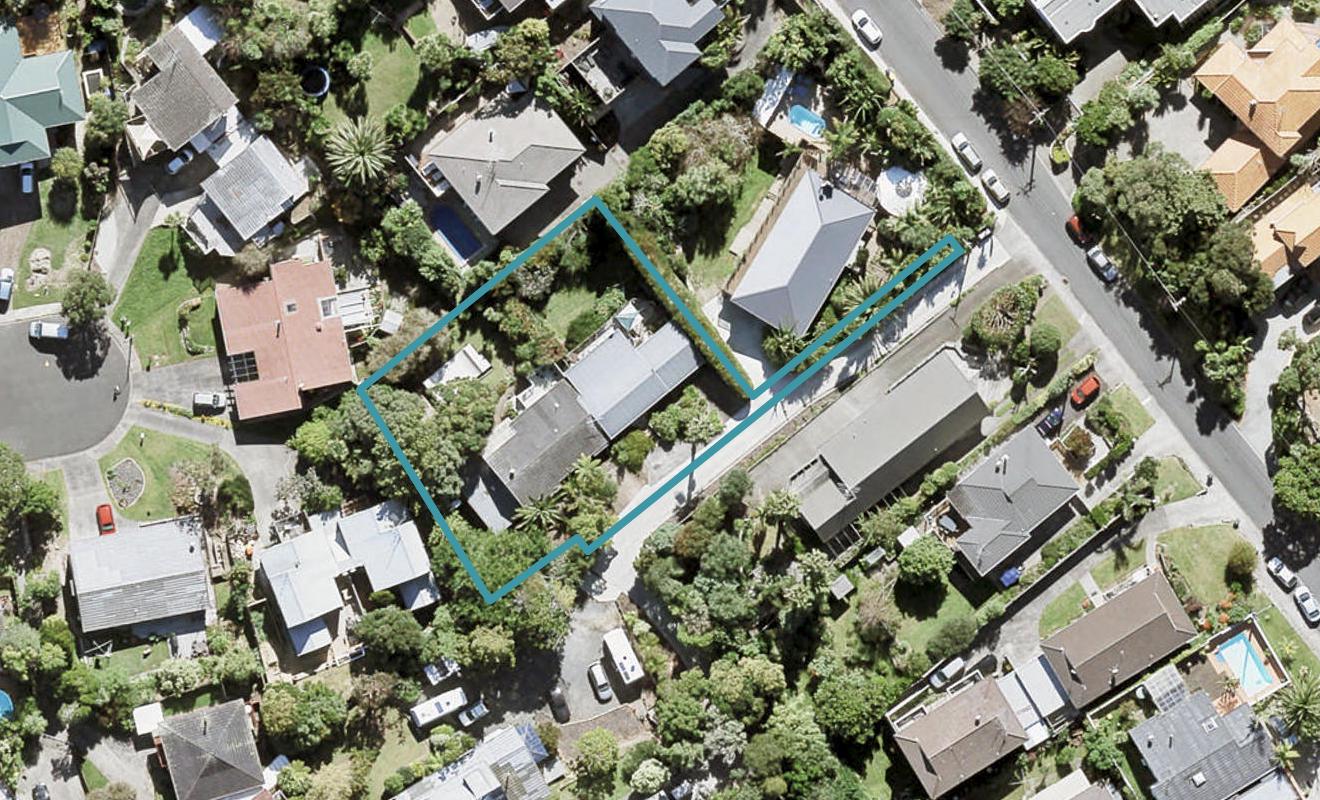 2/0 Cliff Road, Torbay, Auckland - Carousel 1