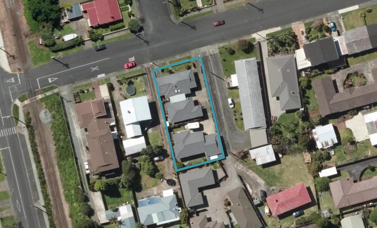 11 Wrack Street, Kensington, Whangārei - Carousel 1