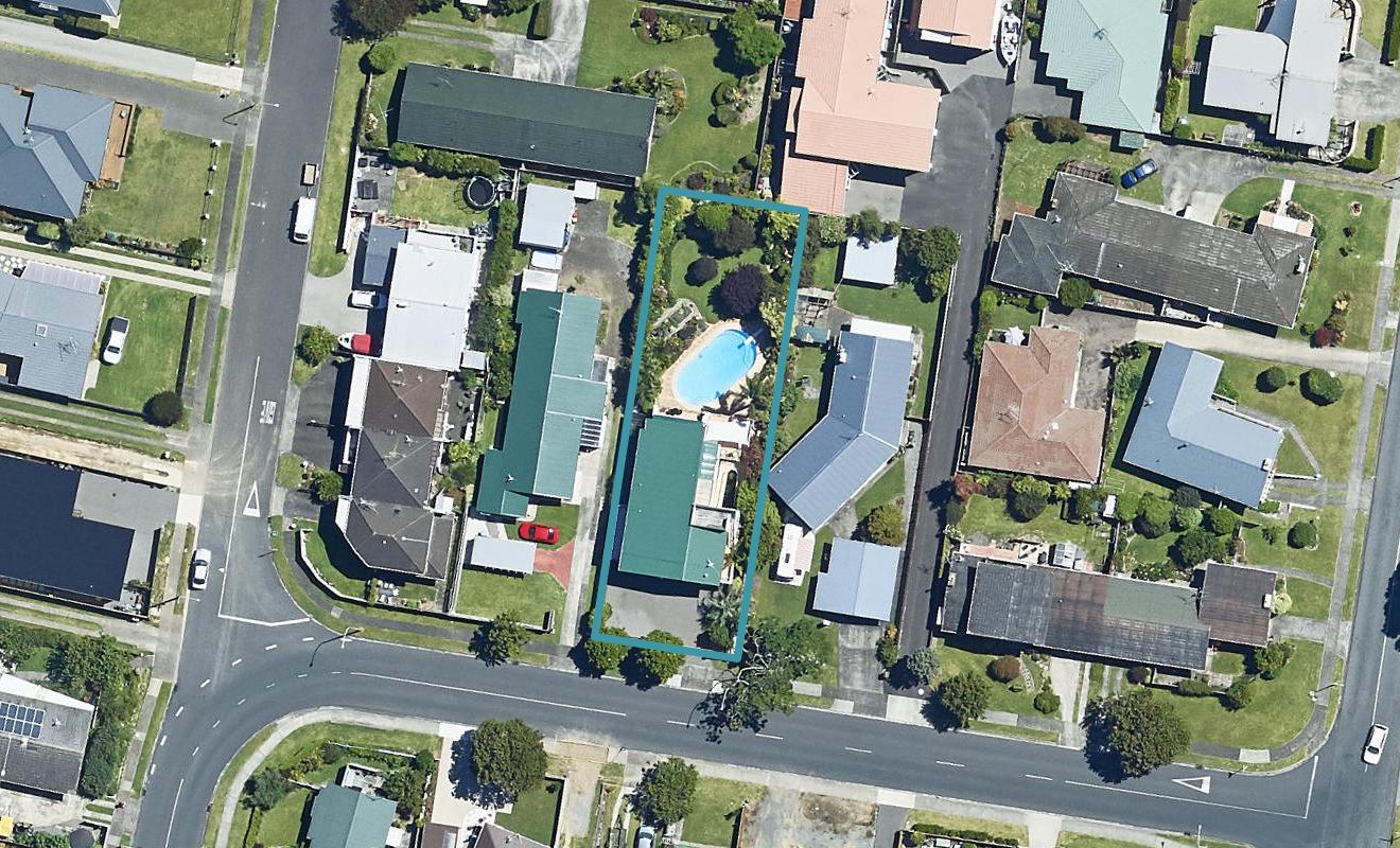 9 Cherrywood Drive, Otumoetai, Tauranga - Carousel 1