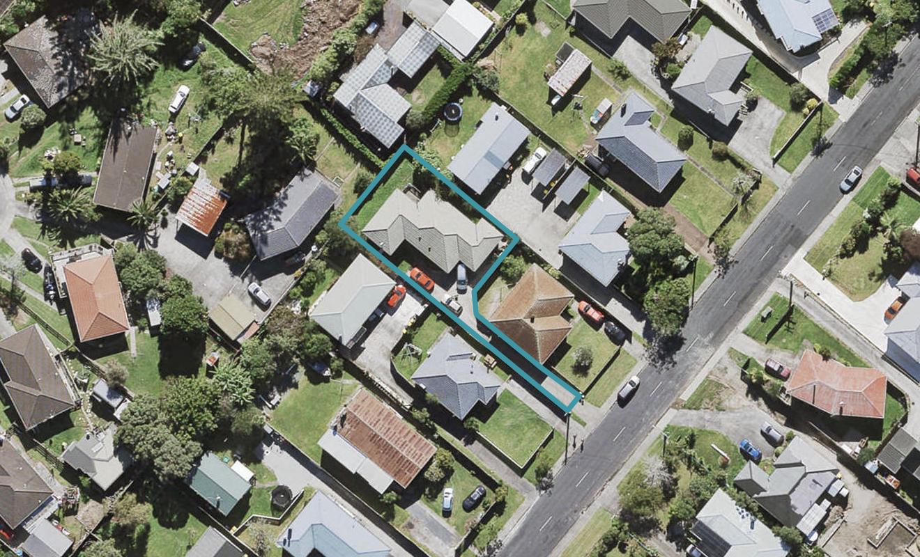 63A Farquhar Road, Glendene, Auckland - Carousel 1