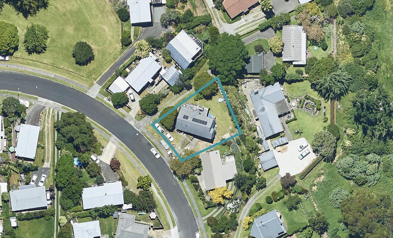 21 Snowden Street, Ohauiti, Tauranga - Carousel 1
