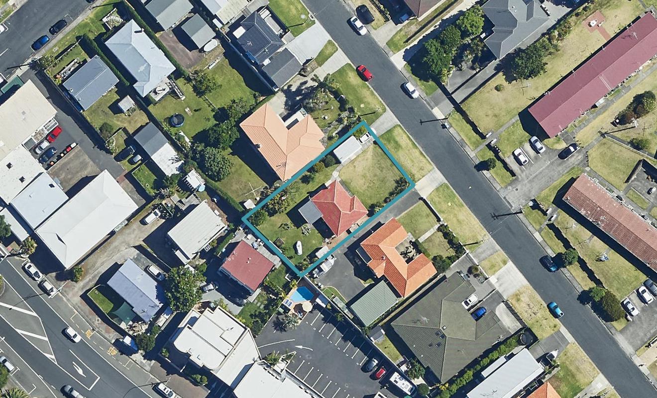 52 Pitau Road, Mount Maunganui, Mount Maunganui - Carousel 1