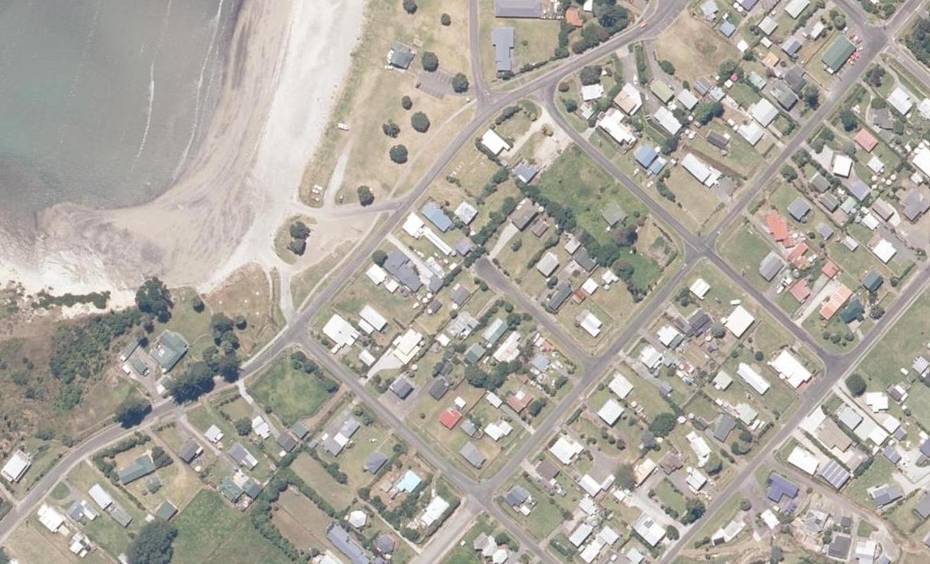 5 Tarakihi Crescent, Māhia - Carousel 1