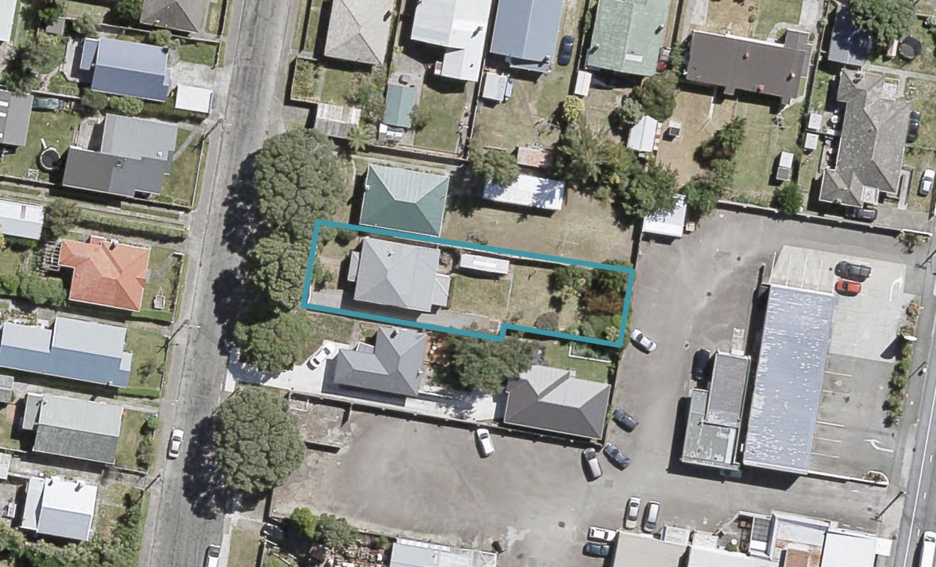 8 Pitt Street, Moera, Lower Hutt - Carousel 1