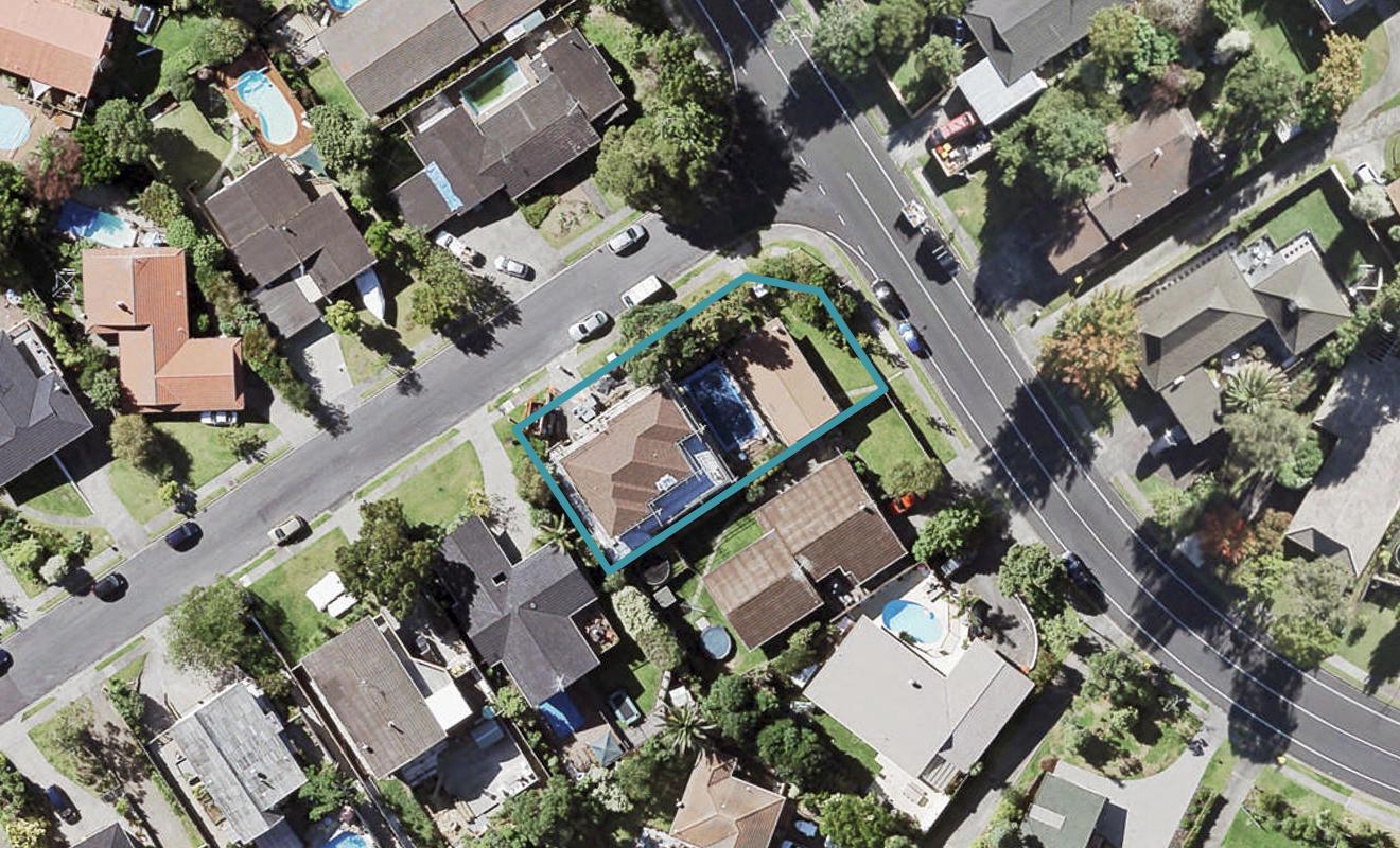 72 John Downs Drive, Browns Bay, Auckland - Carousel 1
