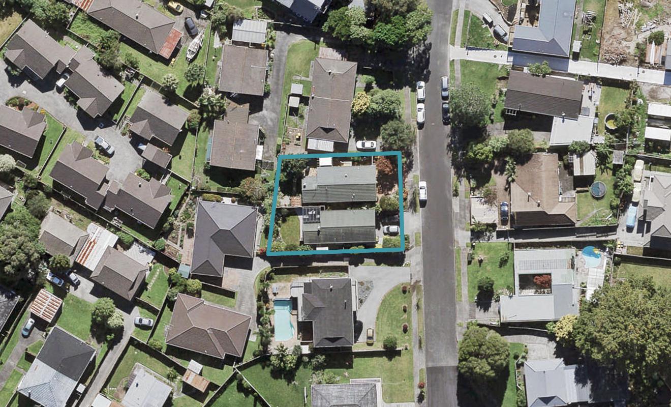 1/36 Miltonia Avenue, Te Atatu South, Auckland - Carousel 1