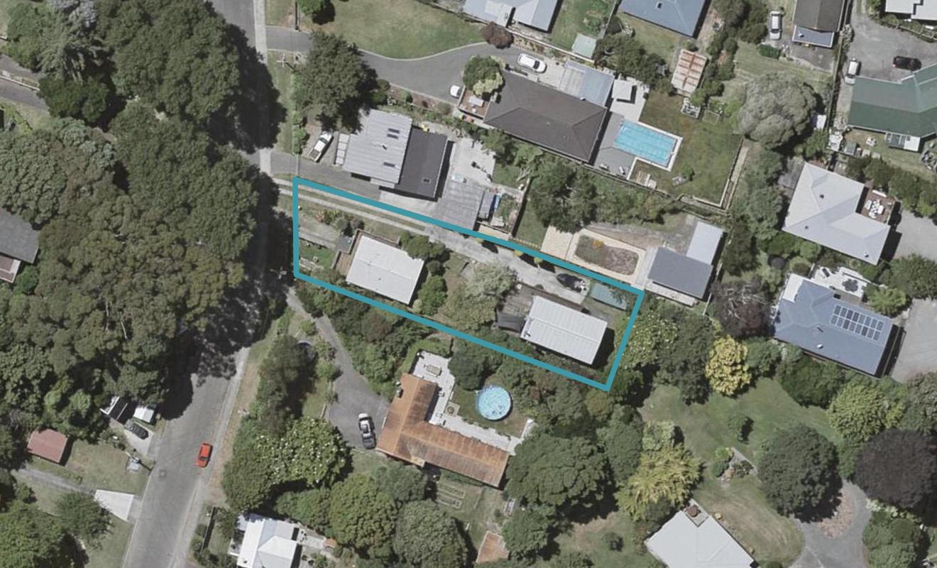 30 Clunie Avenue, Raumati South, Paraparaumu - Carousel 1