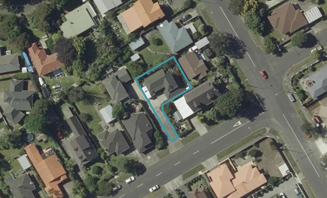 8 Centennial Drive, Hokowhitu, Palmerston North - Carousel 1