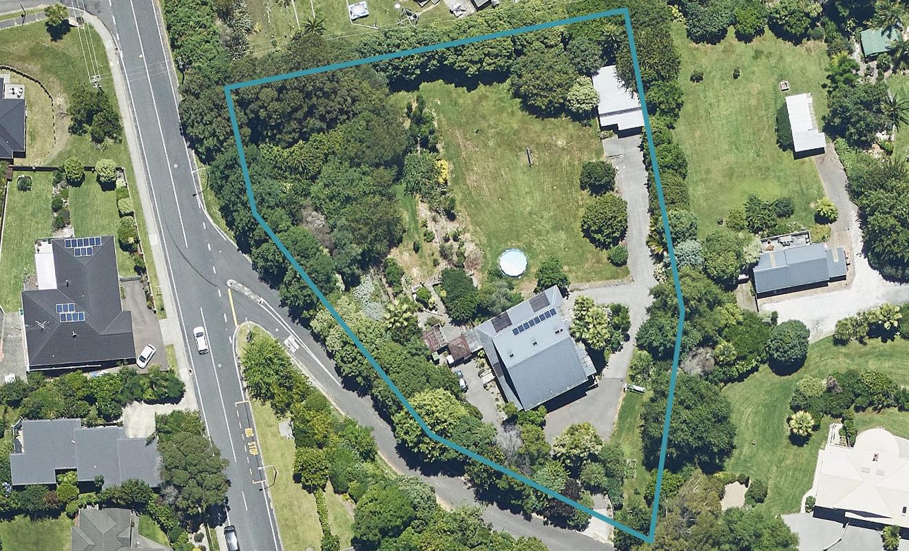 129 Waikite Road, Welcome Bay, Tauranga - Carousel 1