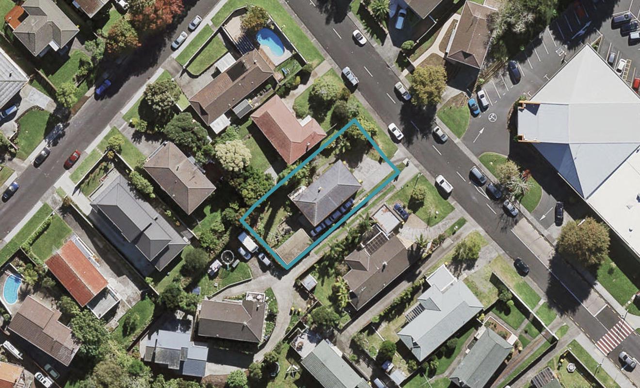 70 Eban Avenue, Hillcrest, Auckland - Carousel 1