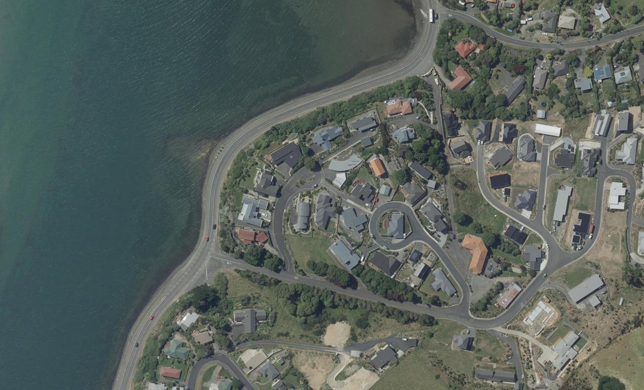 22 Mission Cove, Company Bay, Dunedin - Carousel 1