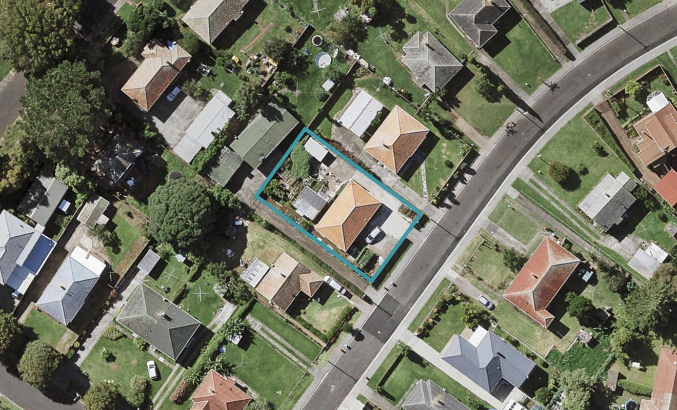 3 Tunis Road, Panmure, Auckland - Carousel 1