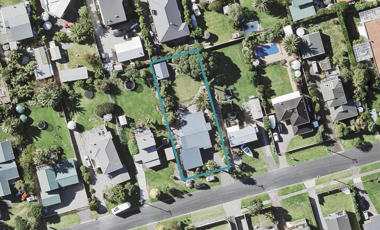 88 First View Avenue, Beachlands, Auckland - Carousel 1