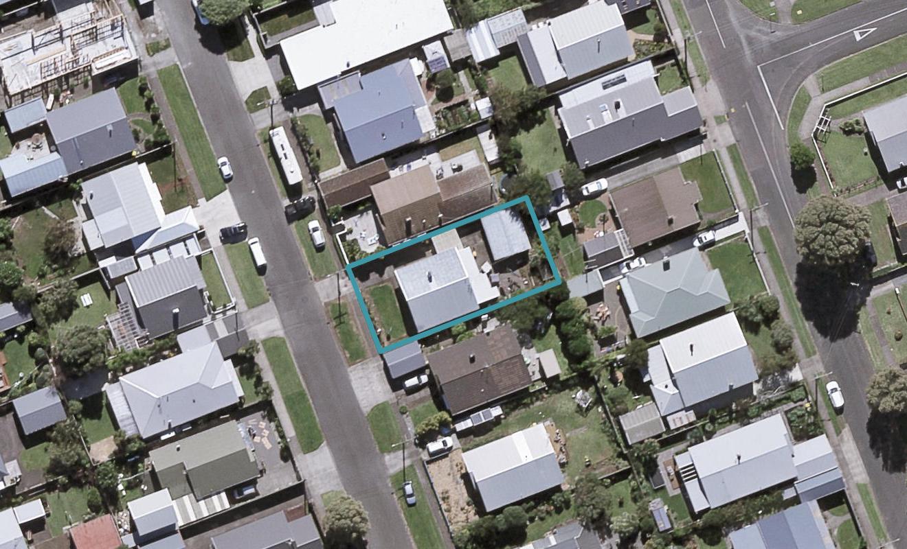 33 Newton Street, Fitzroy, New Plymouth - Carousel 1