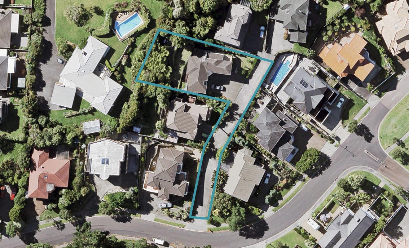 12 Mulgan Way, Browns Bay, Auckland - Carousel 1