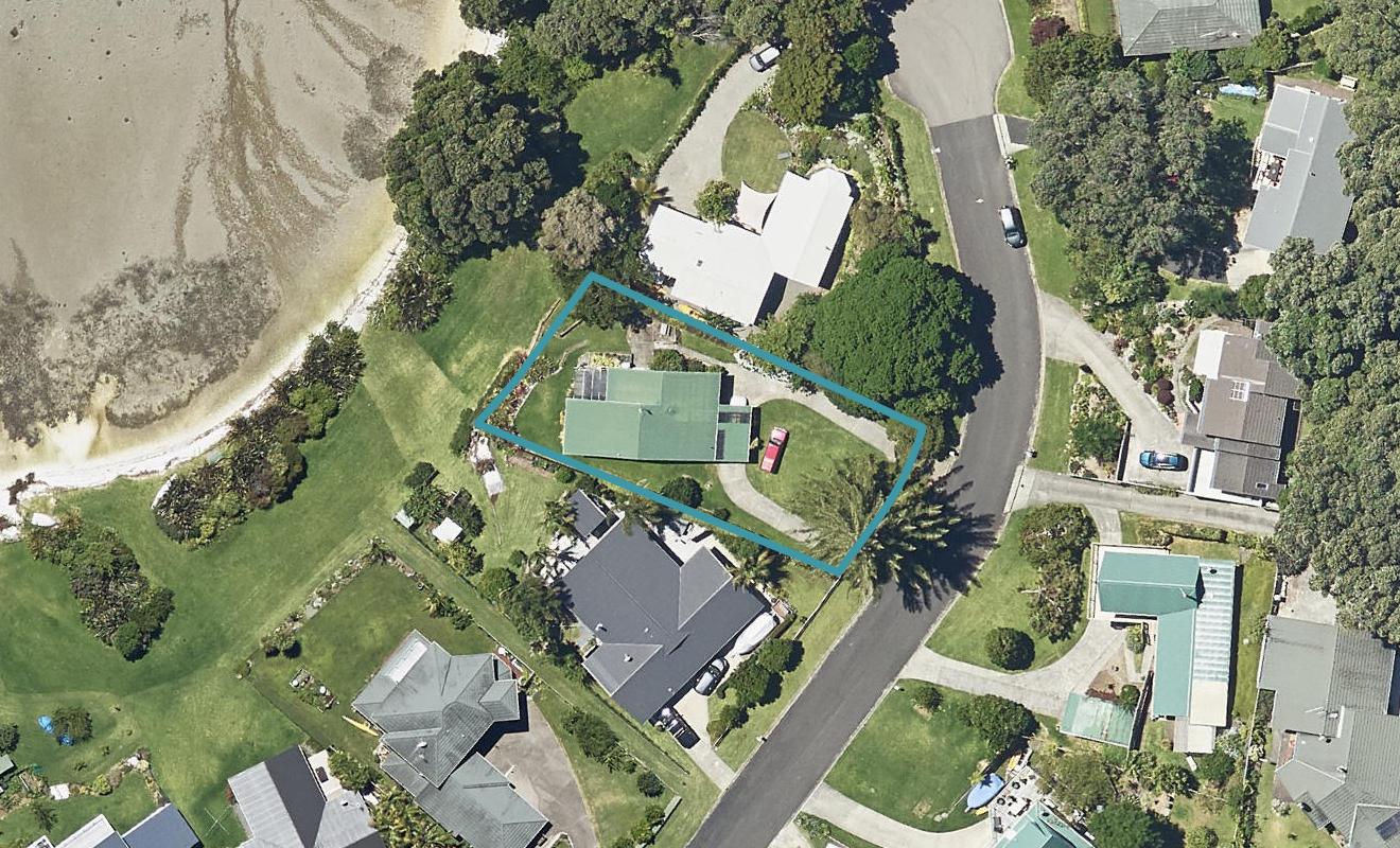 27 Moana Drive, Tanners Point, Tahawai - Carousel 1